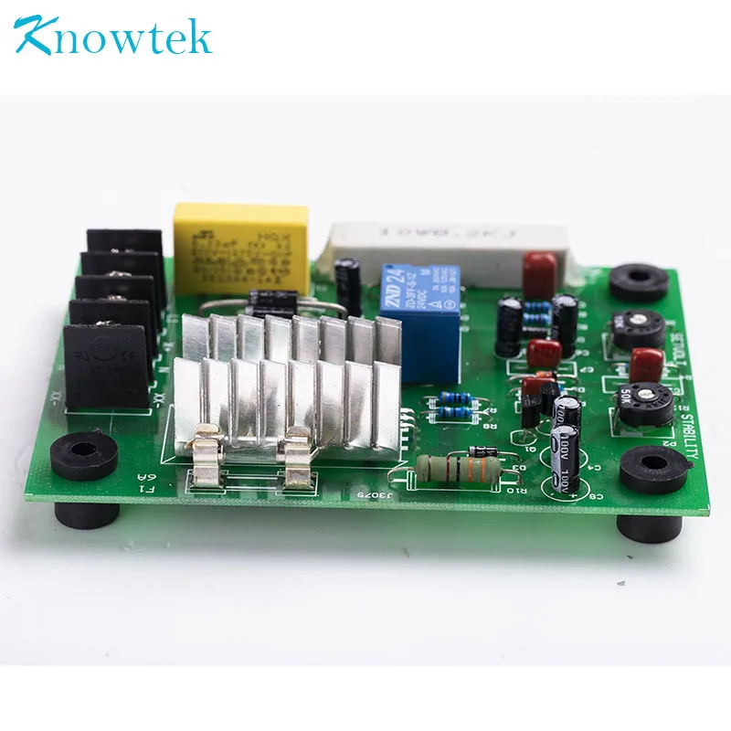 Универсальный 15A бесщеточный автоматический регулятор напряжения AVR 704 для