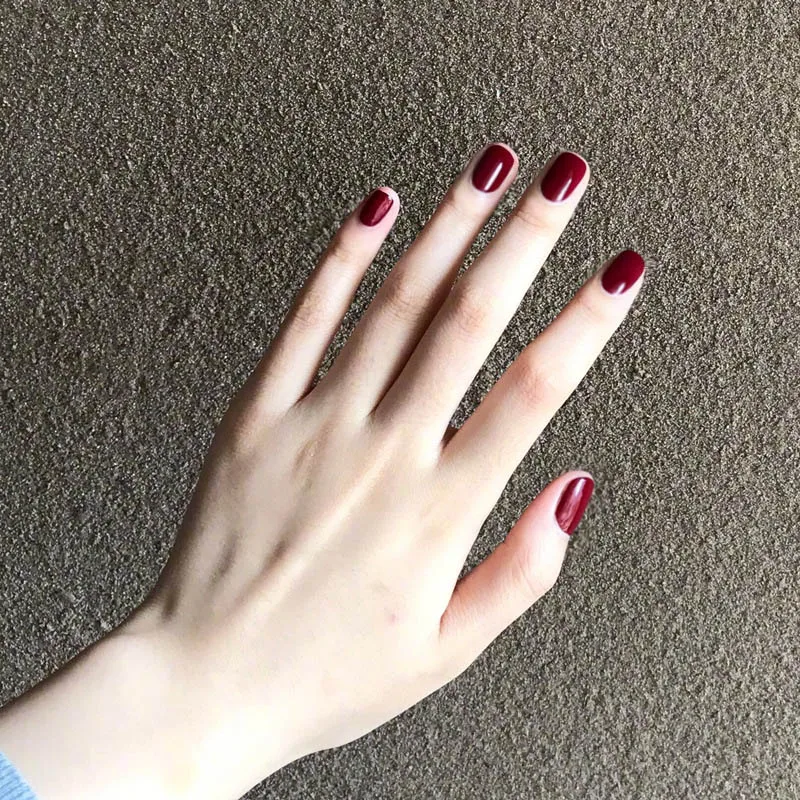 Накладные ногти винно-красного цвета короткие накладные с клеем 24 шт. | Красота и