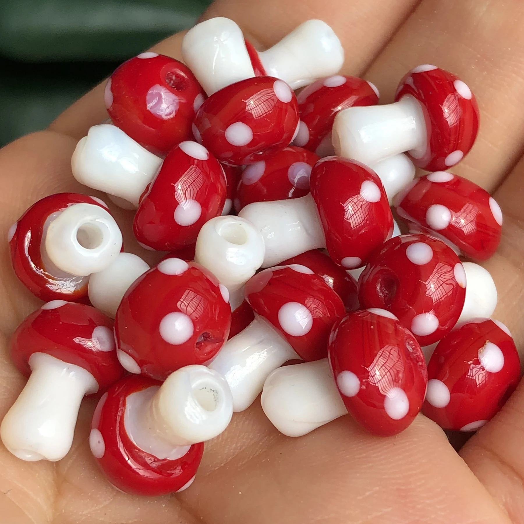 

Wholesale Red Mushroom Lampwork Glass Loose Beads for DIY Crafts Jewelry Making Findings Accessories Earring 10x13mm 12x17mm