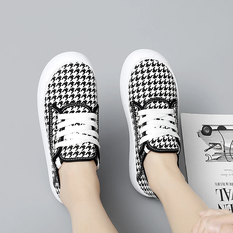 

2021 New Women's Canvas Shoes Fashion Vulcanized shoes Platform Thick sole Sneakers Women Leopard Zapato Mujer Tenis Feminino