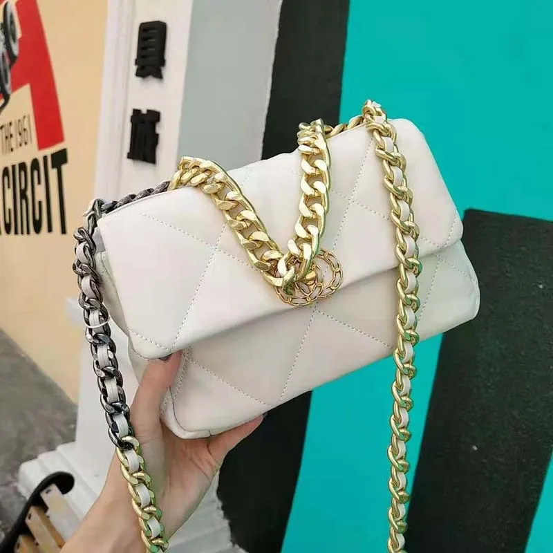 

Leather small fragrance bag 2021 spring new hundred shoulder sloping chain women's bag 19 ring leather light luxury wind