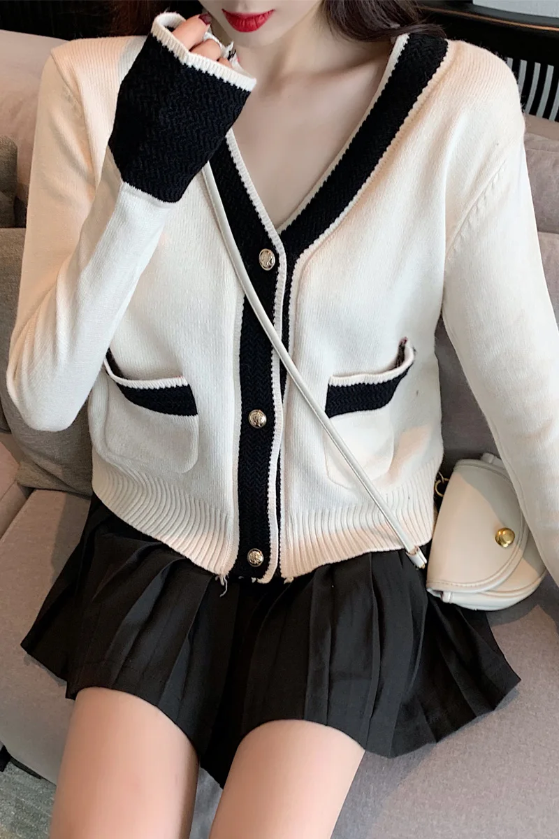 

COIGARSAM New Autumn Shirt Womens tops Full Sleeve Loose Knitting V-Neck Open Color Sweater Women shirts White Black 7110