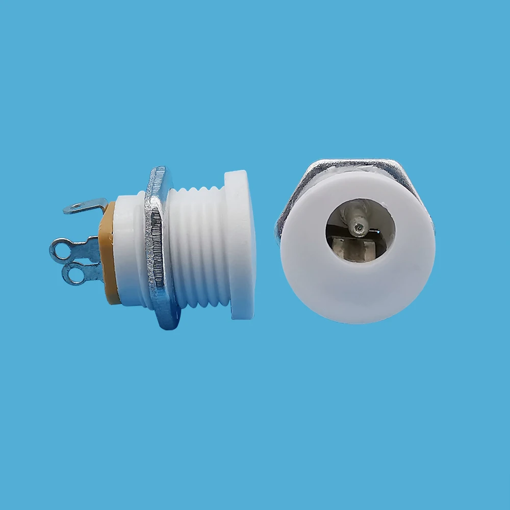 DC022 DC Power Socket 5.5 x 2.1mm Connectors Panel Mounting DC-022 White | Обустройство дома