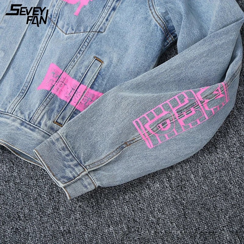

Blue Graffiti Hip Hop Denim Jackets Men Fashion Oversized Streetwear Harajuku Jeans Jacket 2021 New Casual Cowboy Outerwear Male