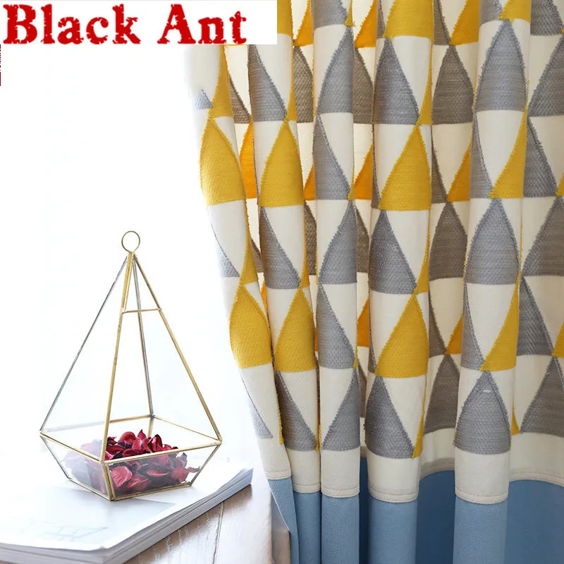 Синие занавески с геометрическим рисунком для гостиной затемняющие драпировки