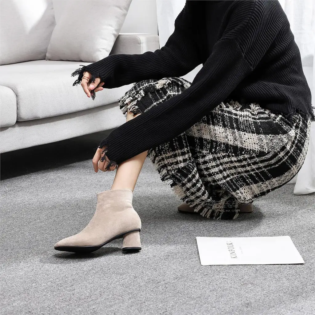 2019 г. Зимние ботинки женские модные однотонные Ботильоны на молнии с круглым