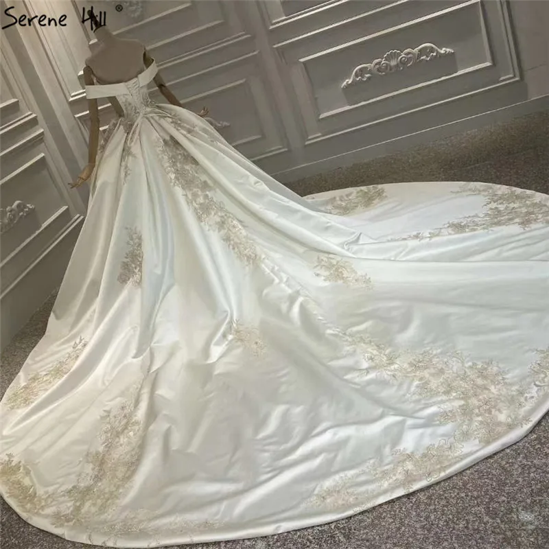 Цвета слоновой кости атласные с открытыми плечами сексуальные свадебные платья