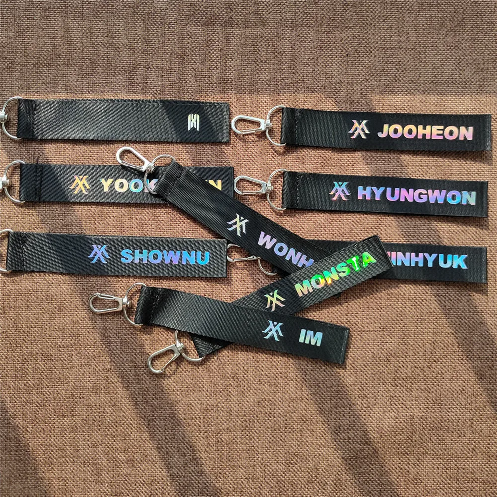 1 шт. лазерный ослепительный брелок Kpop Monsta X lanyard для ключей подвесная Пряжка новое