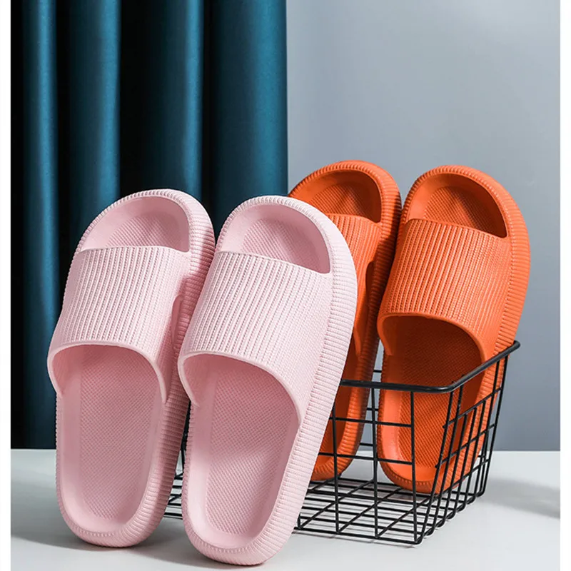 Сверхмягкие домашние тапочки нескользящая толстая подошва для ванной и душа