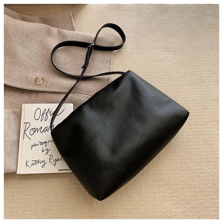 

Women's Handbags