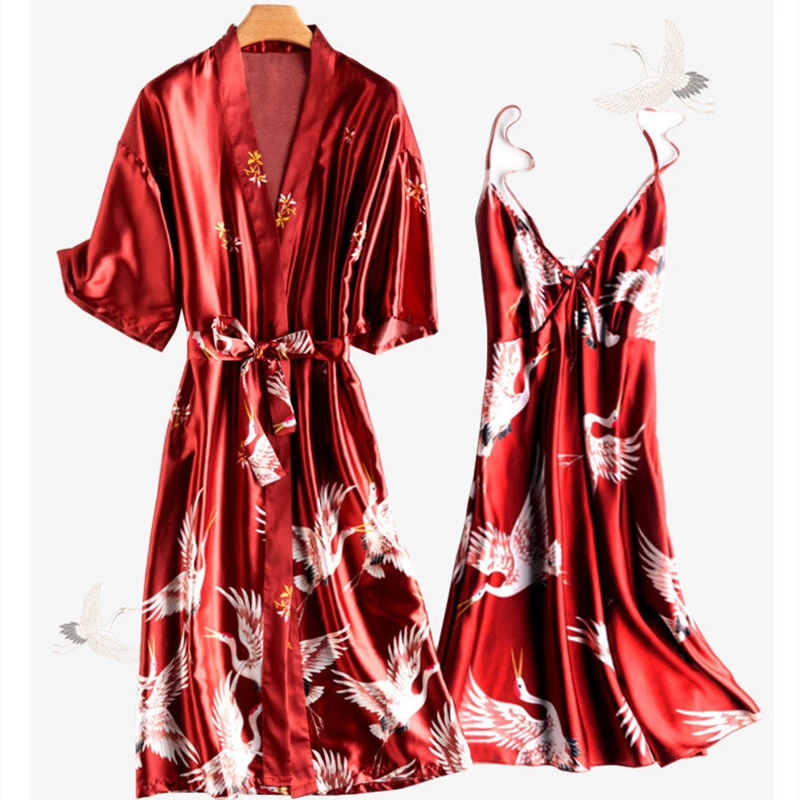 

Kimono Women Rayon 2PCS Robe Set Bride Bridesmaid Wedding Robe Gown Lace Sexy Kimono Bathrobe Dress Casual Nightgown Sleepwear