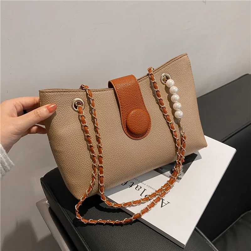 

Contracted New Female Leisure Small Bag 2021 Autumn Pure Color Small Western Style Bread Fashion Worn One Shoulder And Package