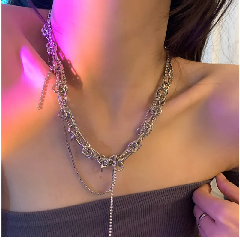 

Delicate Jewelry Choker Necklace Popular Design High Quality Crystal Silvery Plating Chain Necklace For Girl Lady Gifts