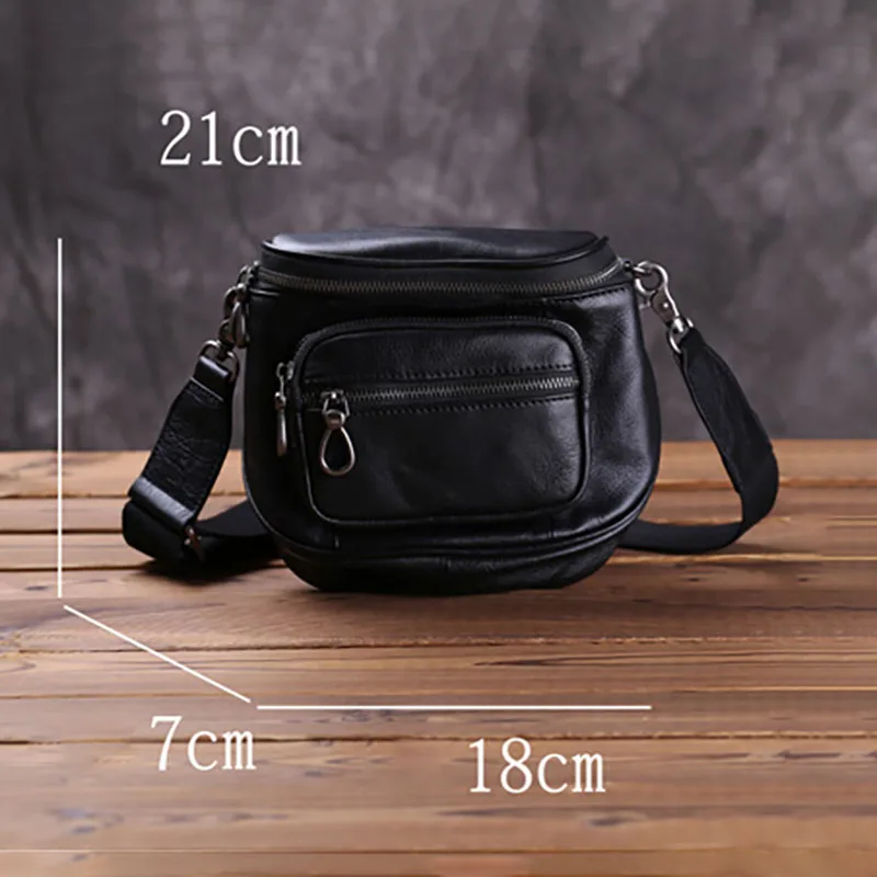 

AETOO Leather men's mini shoulder bag, casual personality stiletto bag, mobile phone bag, cowhide men's bag