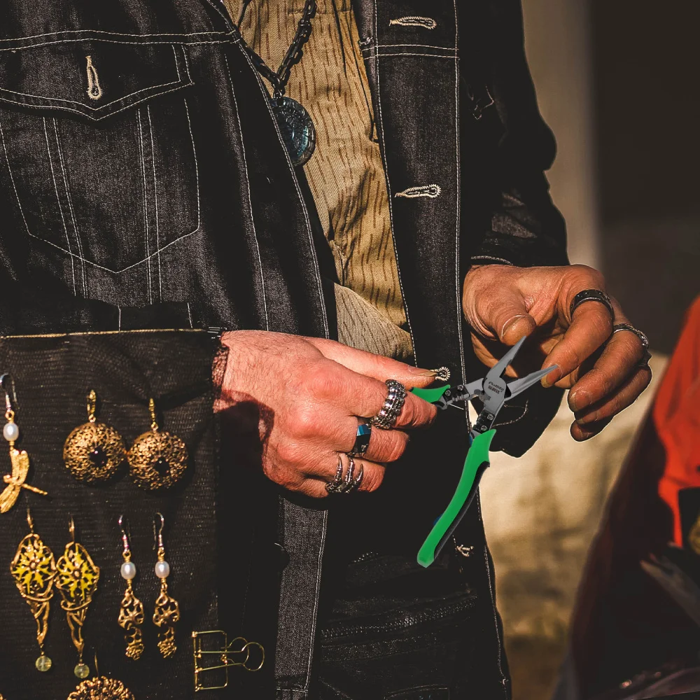 

1pc Durable Multi-functional Stripping Sharp Nose Pliers Plier Wire Stripper