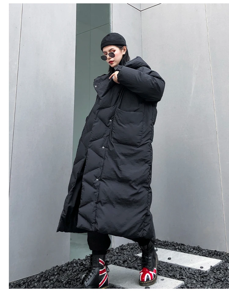 Зимнее пальто в уличном стиле толстое теплое хлопковое выше колена с капюшоном