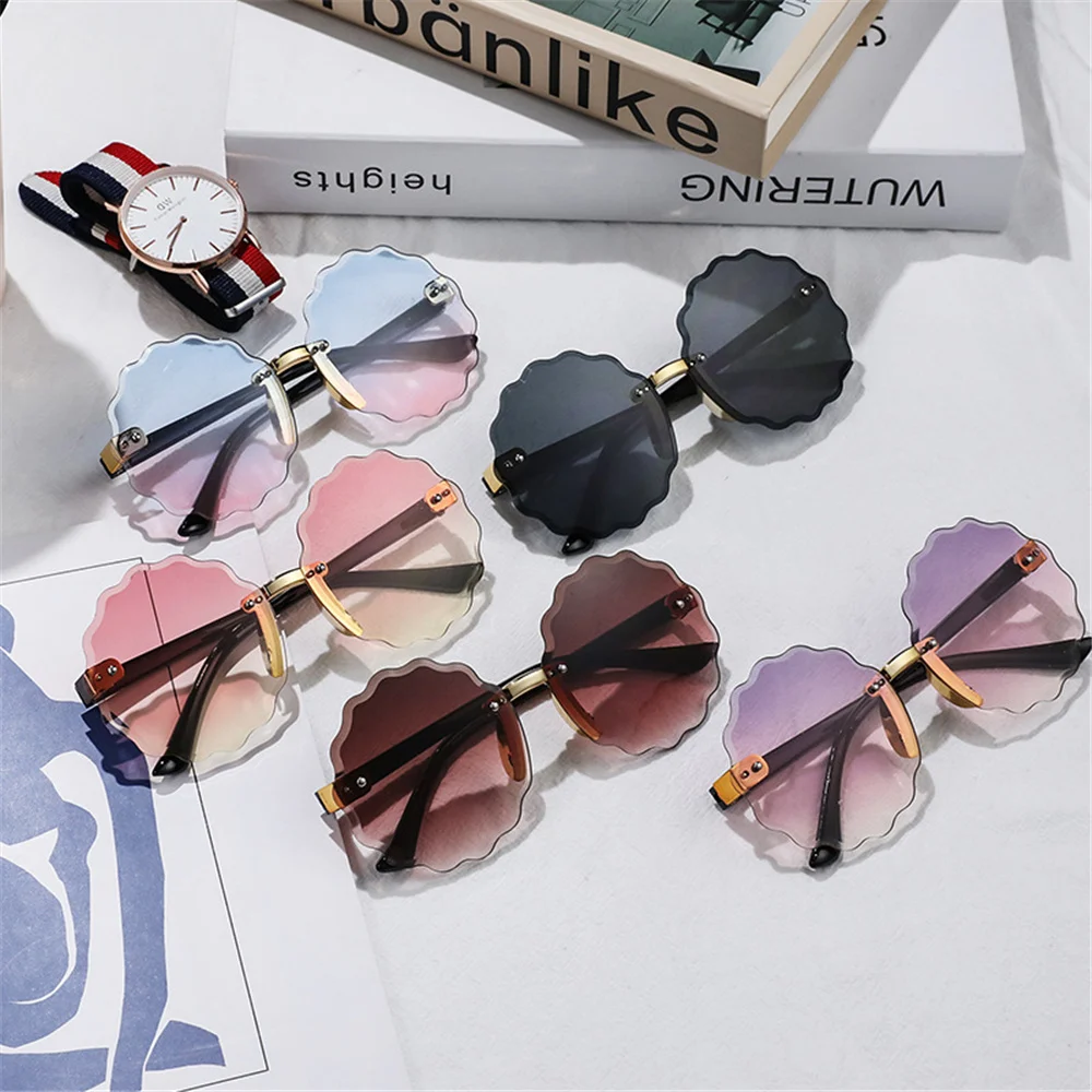 

1 Pcs Boys Girls Children's Cute Gradient Sunglasses Anti-uv Love Round Sunglasses Outdoor Beach Photography Travel Universal
