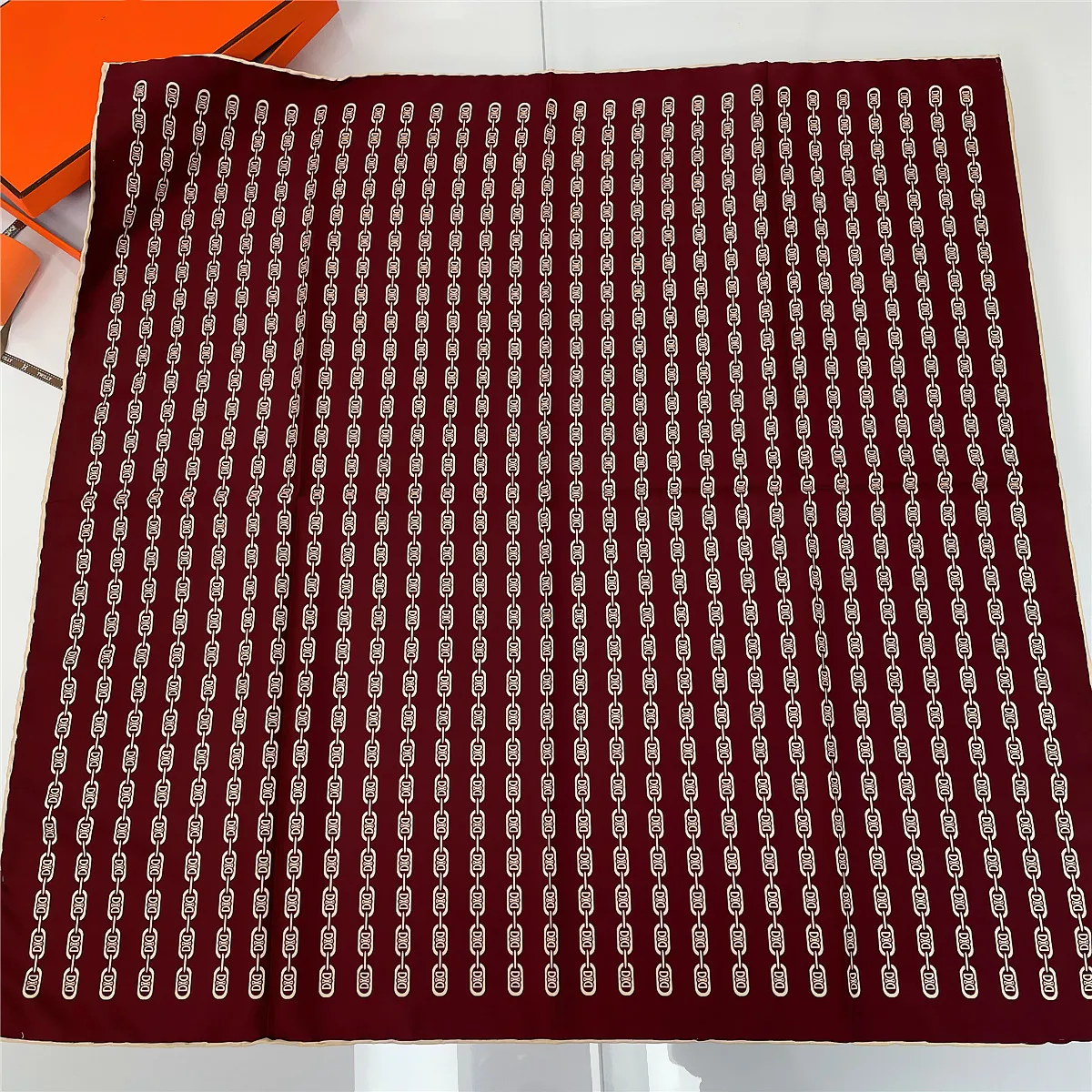 

90cm Manual Hand Rolled Twill Silk Scarf Women Chain Print Curled Square Scarves Echarpes Foulards Femme Wrap Bandana Hijab