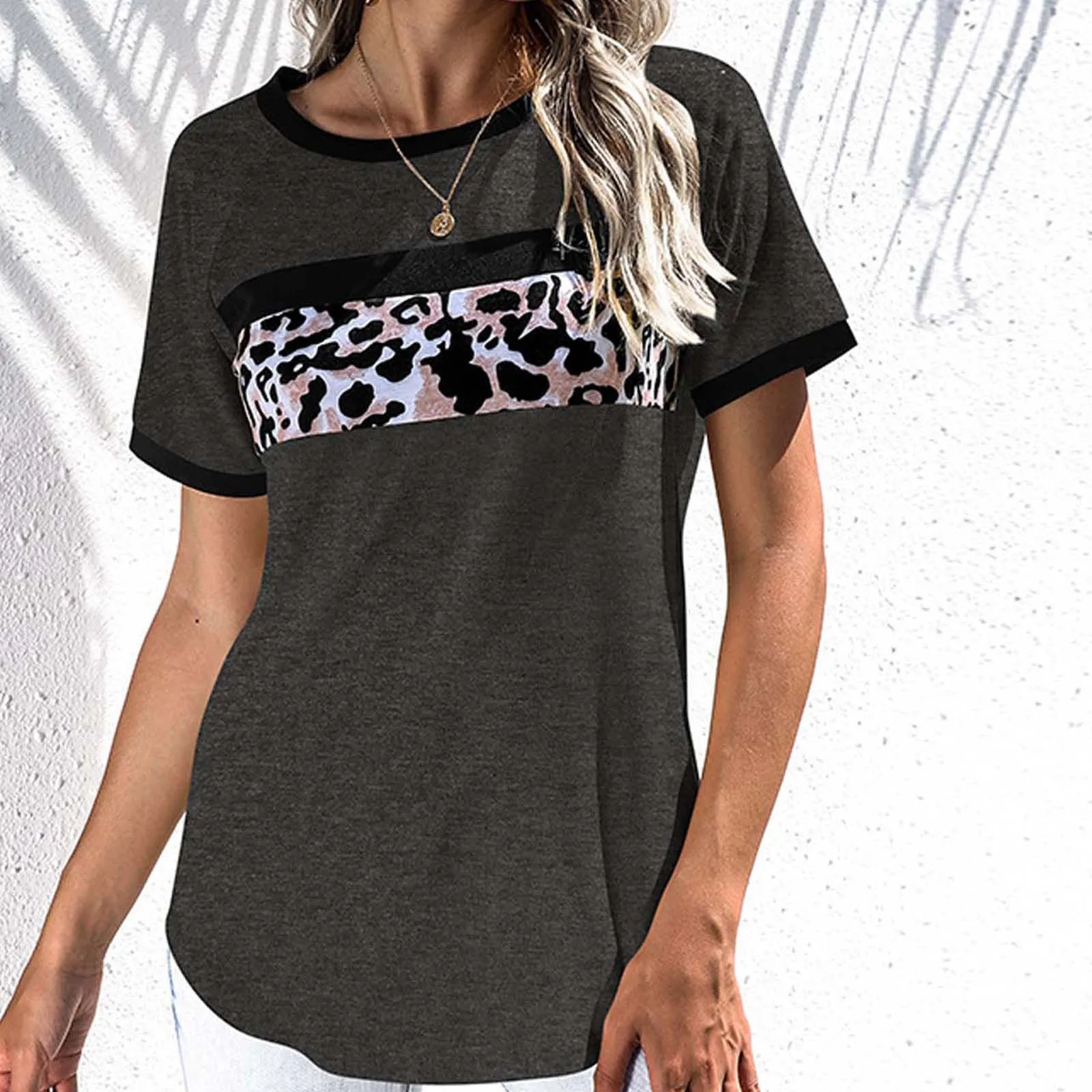 

Fashion Women Fashion Summer O-neck Short Sleeve Top Leopard Print Stitching T-shirt Top Summer Summer Short Sleeve
