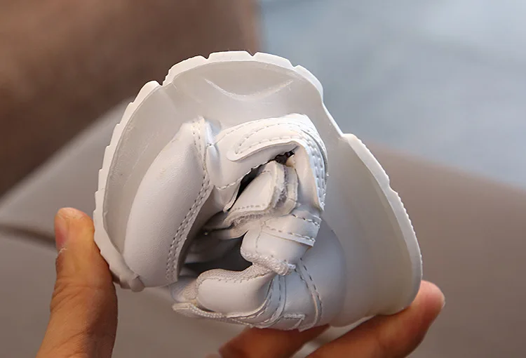 2020 весна осень яркая детская спортивная обувь светодиодная повседневная для