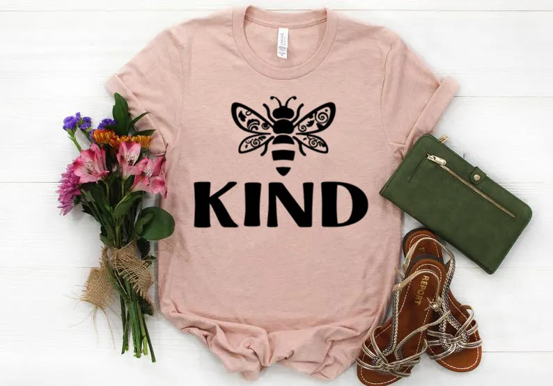 

Be Kind Cute bee Shirt Custom Shirts 100% Cotton Short Sleeve Casual Shirts Woman Ladies Summer Graphic Tees Tops Clothes 2021