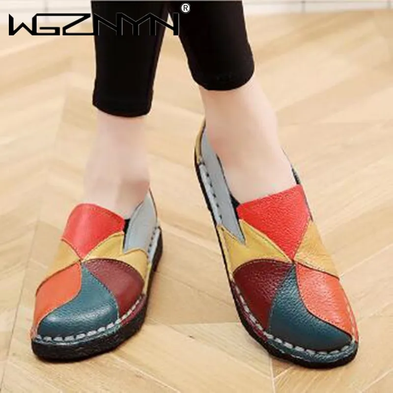 

2021 Women Loafers Patches Stitching Flat Shoes Woman Summer Flats Soft Candy Colors Genuine Leather Moccasins Loafers Sneakers
