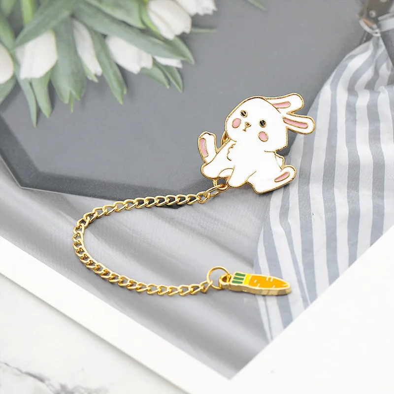 Эмалированные булавки цепь Кролик морковь карандаш любовное письмо самолет