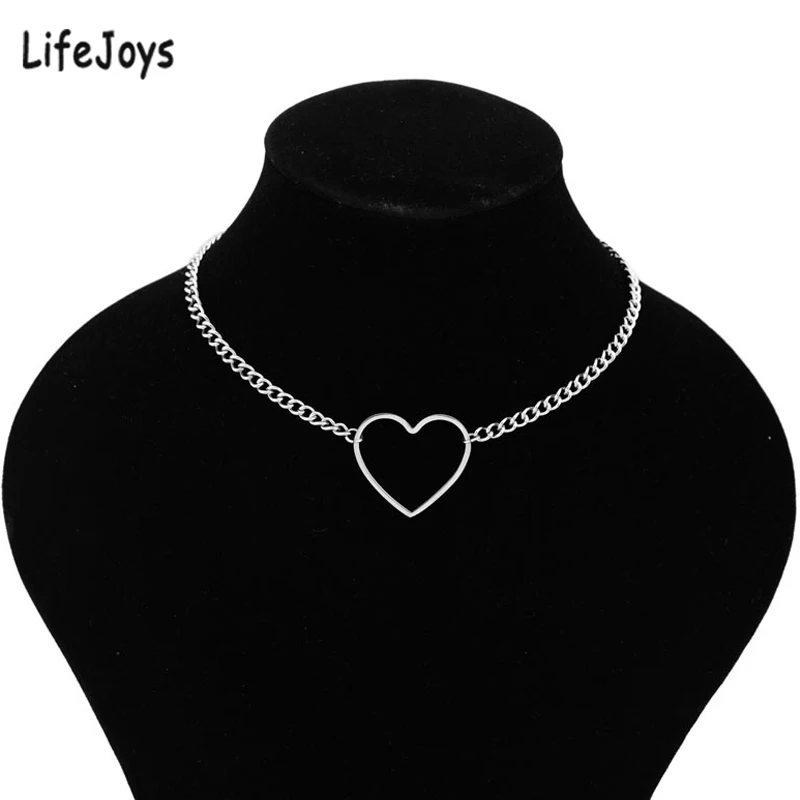 

Stainless Steel Hollow Heart Choker Necklace For Women Hip Hop Collar Clavicle Necklace Heart Charm Pendant Jewelry Female Gift