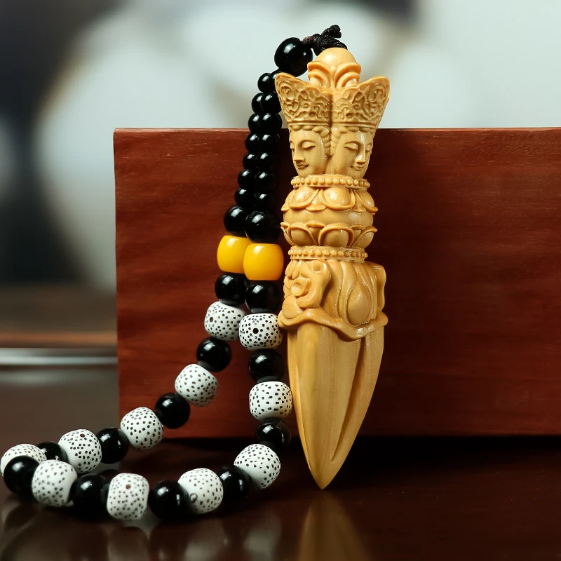 

Natural boxwood hand carved diamond magic pestle, Exquisite arts and crafts decorations