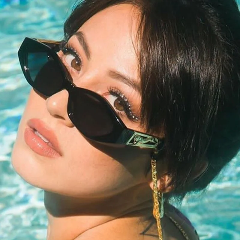 

Солнцезащитные очки с леопардовой оправой UV400 для мужчин и женщин, модные уличные дорожные солнечные аксессуары в маленькой оправе, в стиле ...