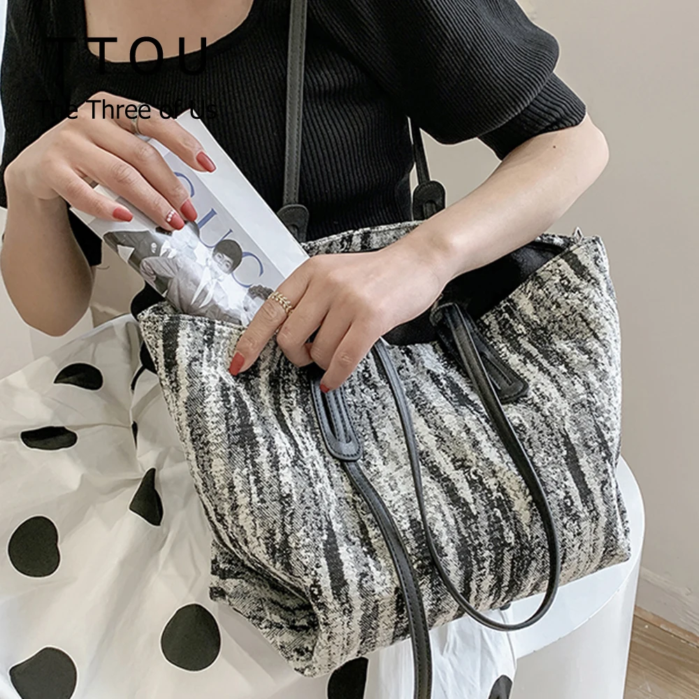 

Large Capacity Women's Shoulder Bags 2021 New Trendy Simple Female Shopping Handbags Retro Style Ladies Brand Portable Tote Bags