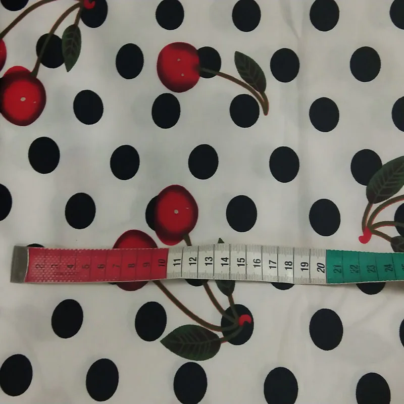 Хлопчатобумажная ткань с принтом в горошек 50x140 см | Дом и сад