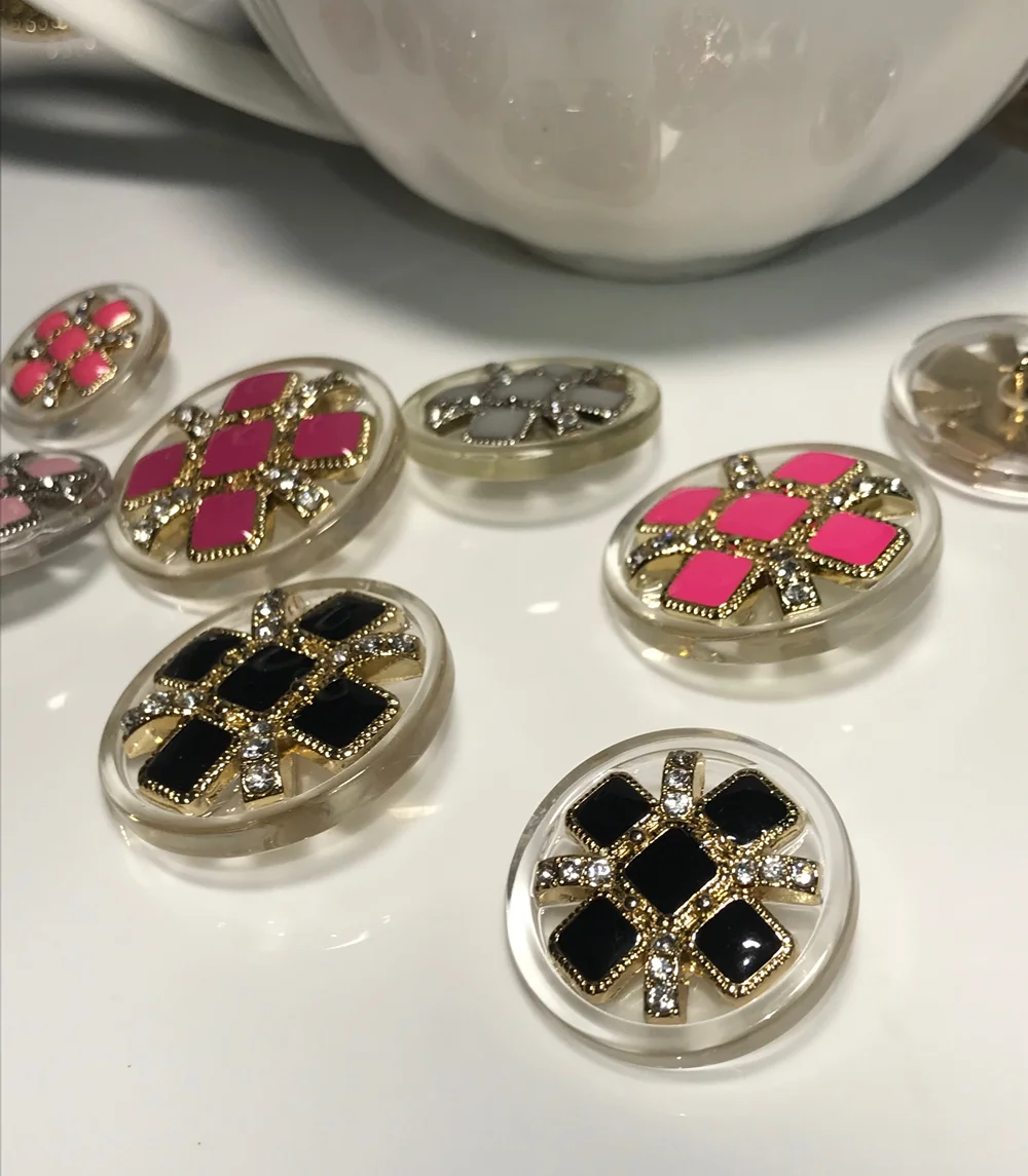 Новинка роскошное кашемировое пальто с пуговицами из разноцветных полимерных