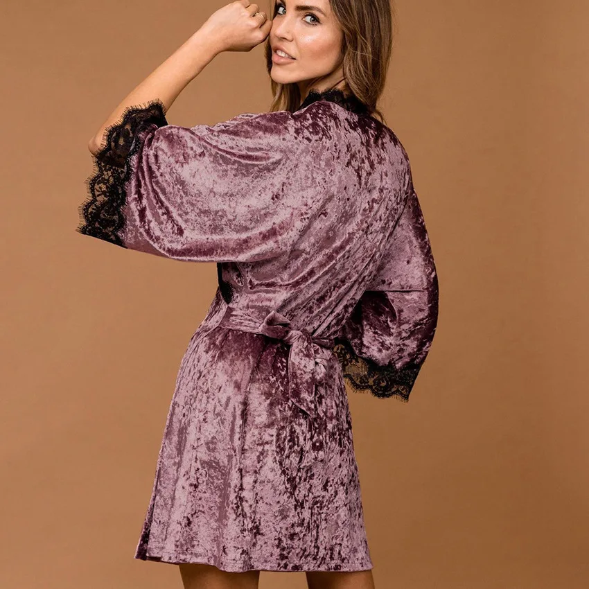 Women Velvet Bathrobe Elegant Glossy Velour Lace Sleepwear Autumn Winter Warm Pajamas 2021 AW New Fashion Lady Nightgown