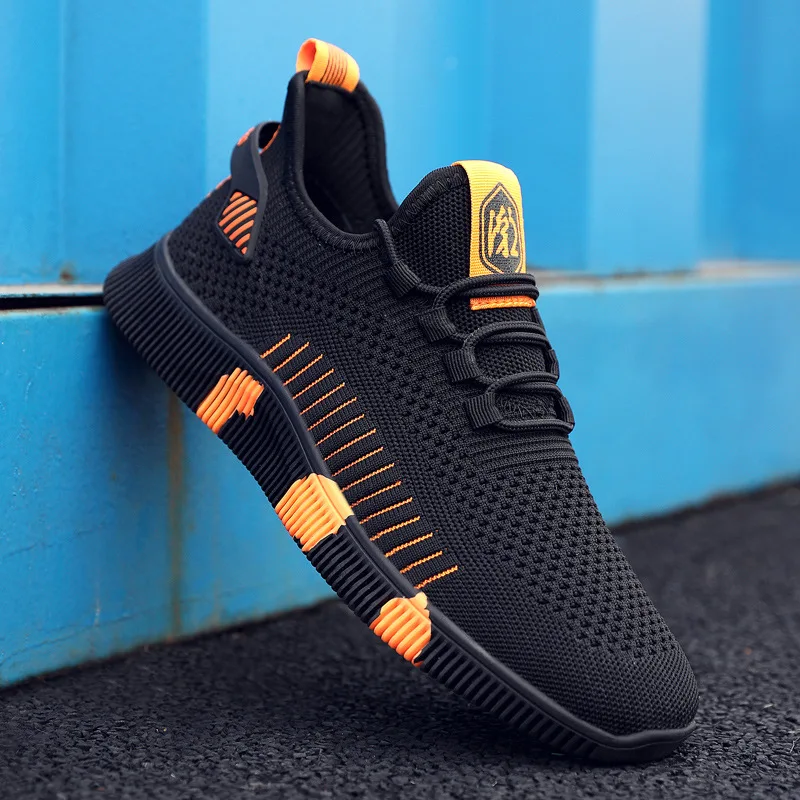 

Men's Lightweight Running Shoes Summer Ultra-light Breathable Sneakers Zapatos De Mujer Walking Shoes Boys Sneakers Size 39-44