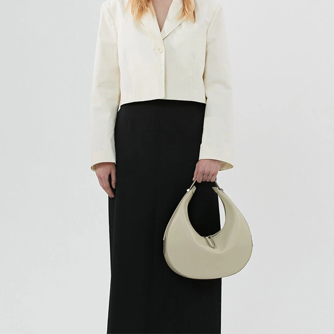 

Simple Stylist Women Underarm Purses 2020 Fashion Round Design Vegan Leather Tote Handbags Casual Clutch Shoulder Bags