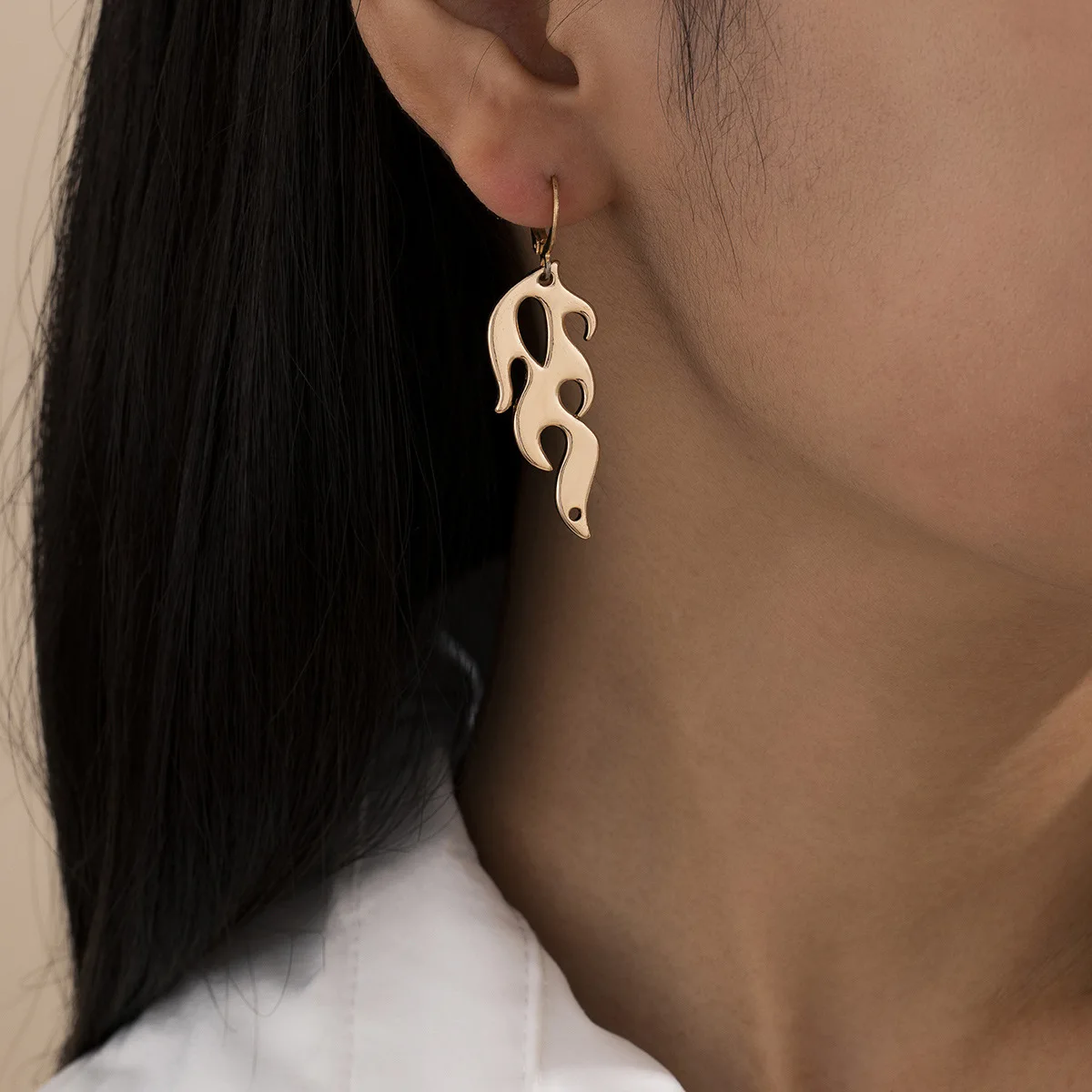 

Gold Metal Bohemian Retro Punk Hollow Flame Dangle Earrings for Women