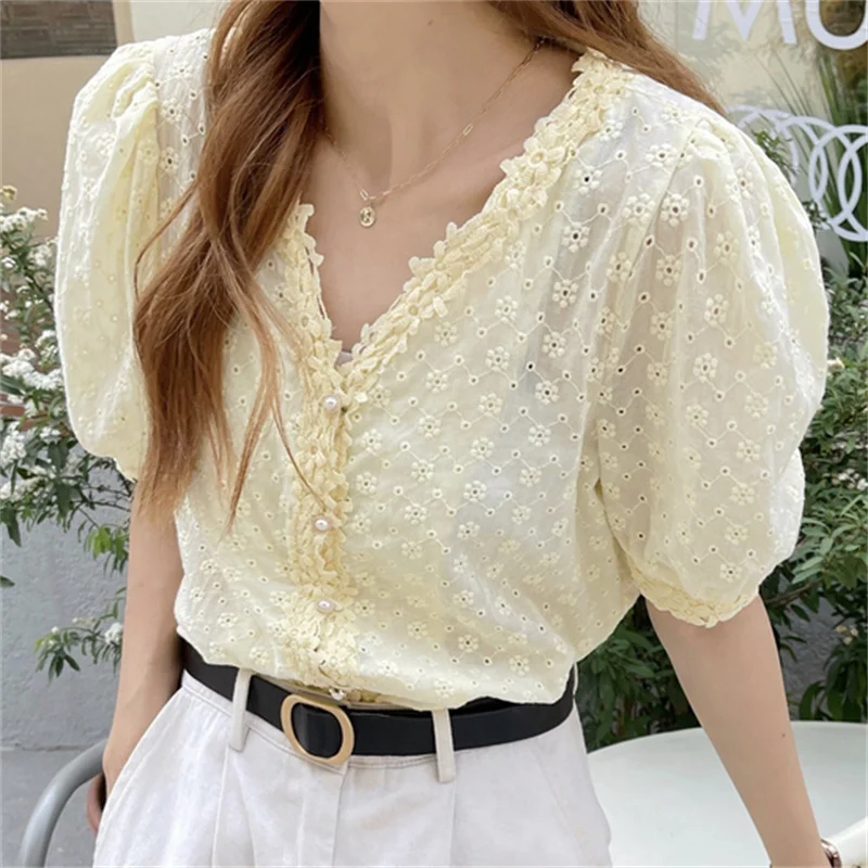 

Alien Kitty Summer Gentle V-Neck Hollow Out Girls Casual Sweet 2021 Basic OL Streetwear All Match Short Sleeves Florals Shirts