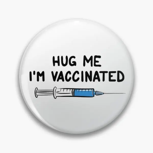 

Hug Me I Am Vaccinated Soft Button Pin Women Badge Cartoon Lapel Pin Fashion Funny Brooch Hat Creative Lover Collar Jewelry