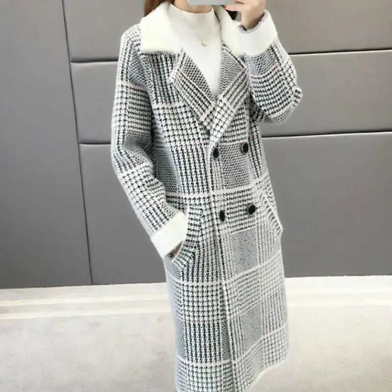 Модное женское повседневное утепленное пальто в клетку искусственная норка