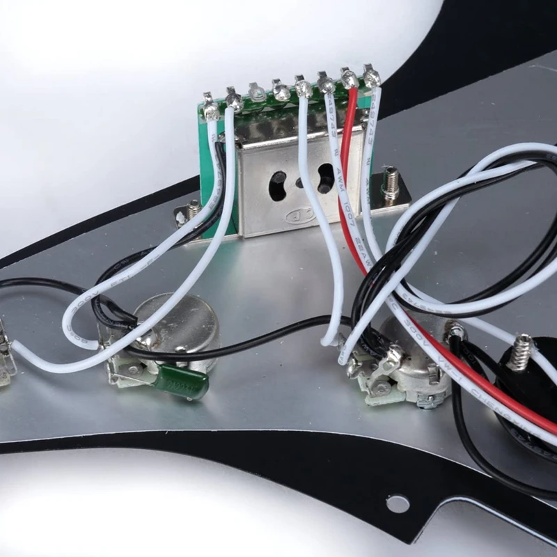 

Single Coil SSS Electric Guitar Pickguard Pickup Loaded Prewired Scratch Plate 11 Holes 3Ply for ST SQ Guitar