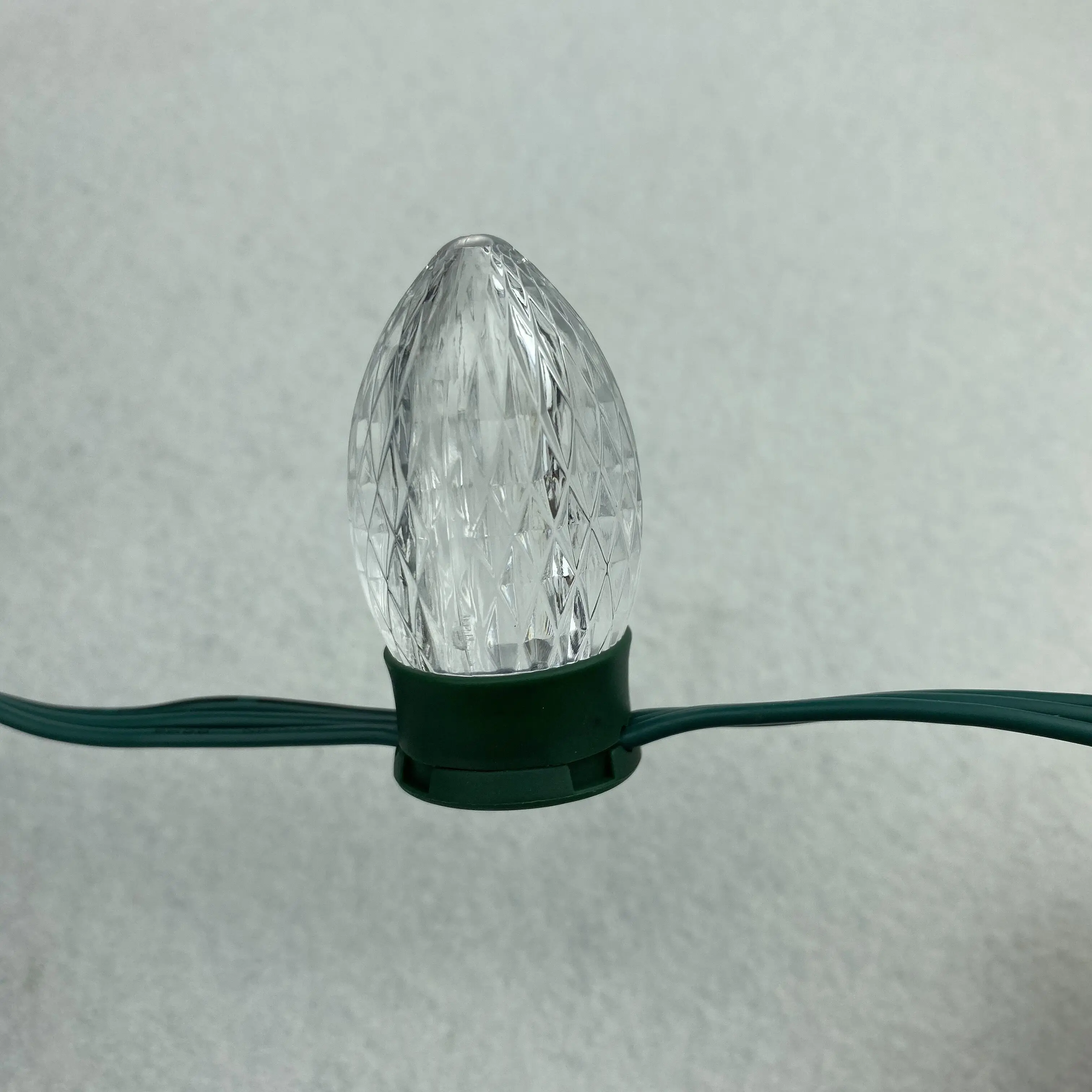 Светодиодная лента RGB C9 12 в пост. Тока WS2811 с 50 узлами (2 светодиода) Рождественская