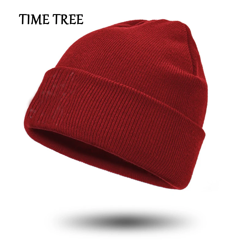 Модная короткая зимняя шапка бини одноцветная вязаная теплая мягкая мужская и
