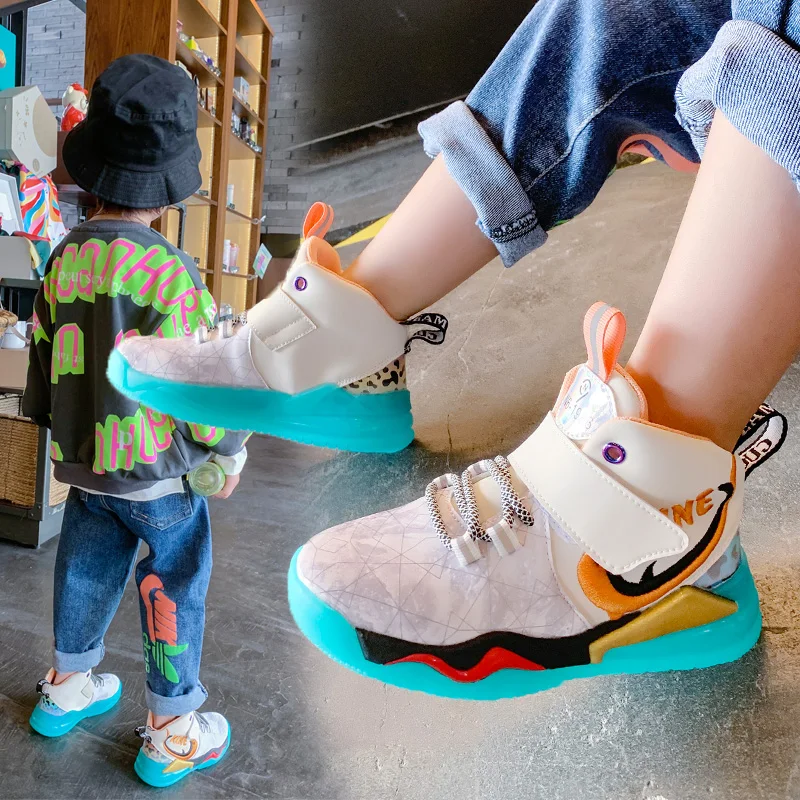 

New Children's Basketball Shoes For Boys Non-slip Kids Sport shoes boys sneakers Outdoor Sneakers Boys Shoes Trainers 2021 New
