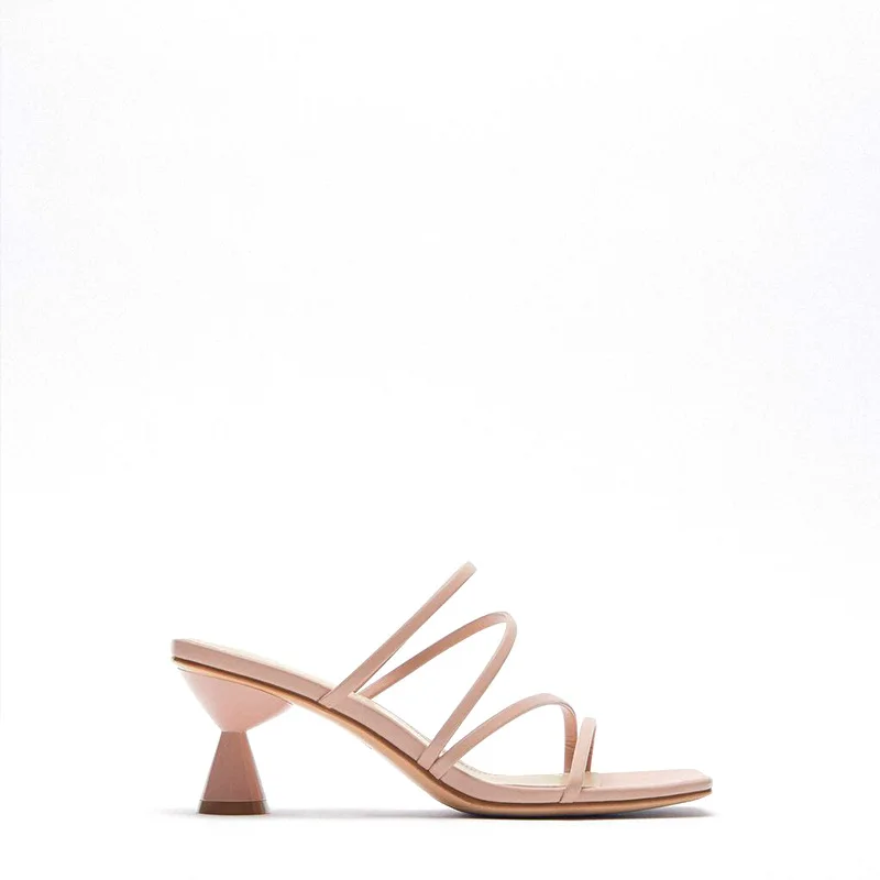

2021 Designer Shoes Asia Limited Rosy Summer Slipper For Women Square Head Cup Heels Sandals
