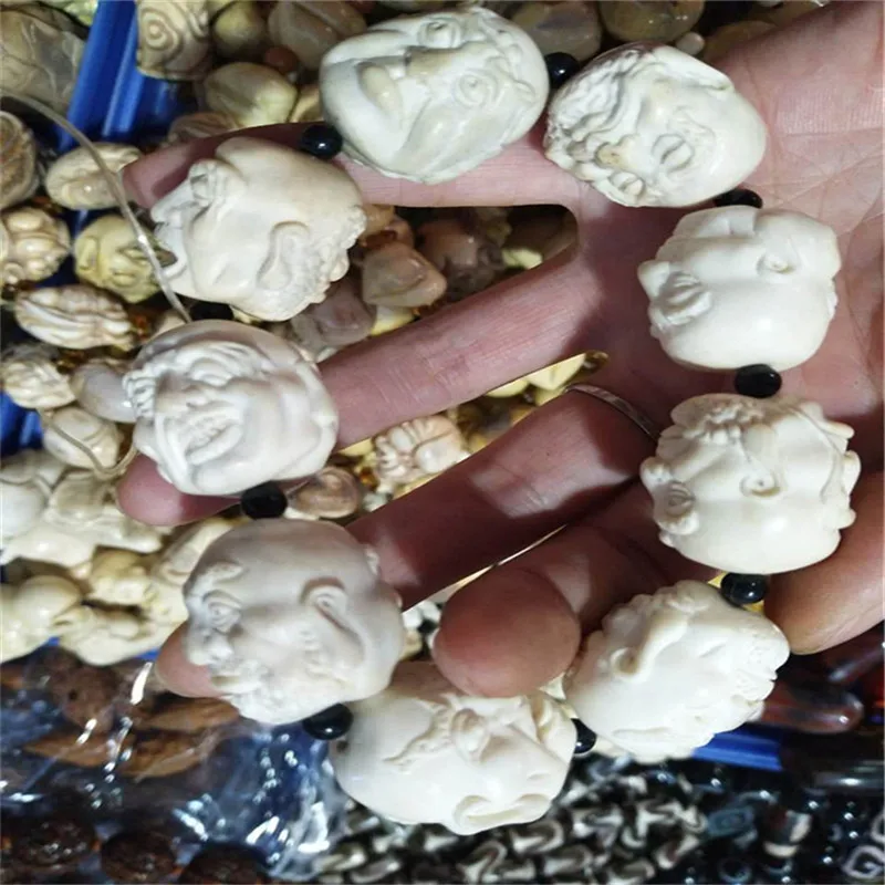 Резной браслет из натуральных костей восемнадцати Рохан | Дом и сад