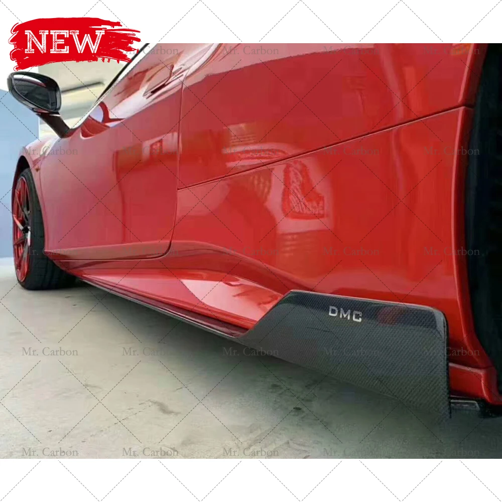Карбоновая боковая юбка для FERRARI F12 BERLINETTA 2013-2015 модель DMC из углеродного волокна