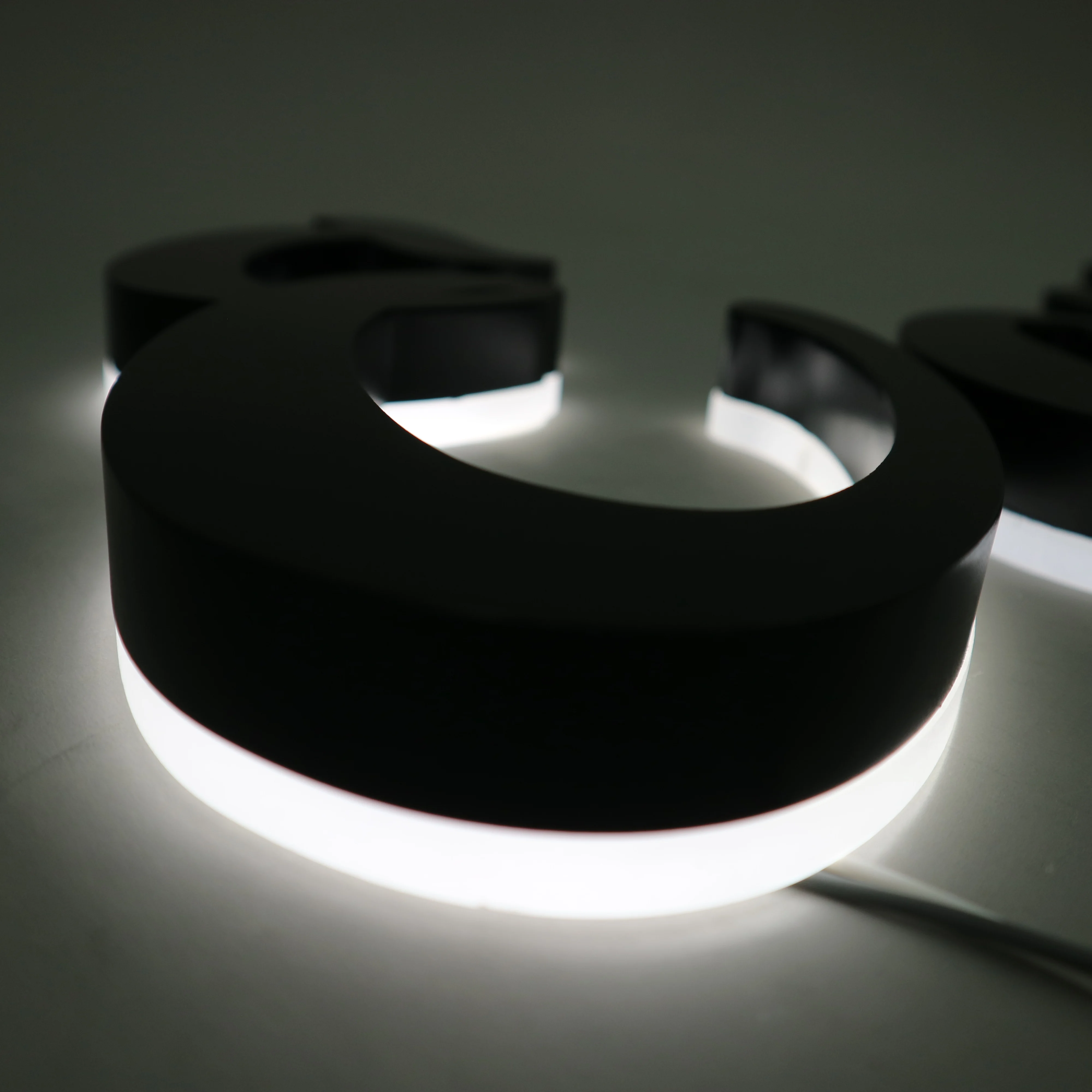 3D настенные вывески с подсветкой для магазина уличные СВЕТОДИОДНЫЕ буквы