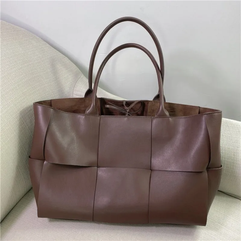 

Women's Handbags