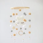 Детская кроватка-погремушка с мультяшным оформлением